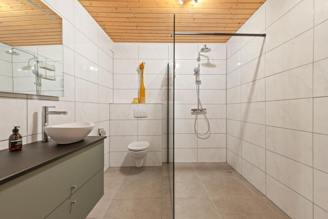 Haus Blaue Traube Mit Moselblick Apartment Ediger-Eller Luaran gambar