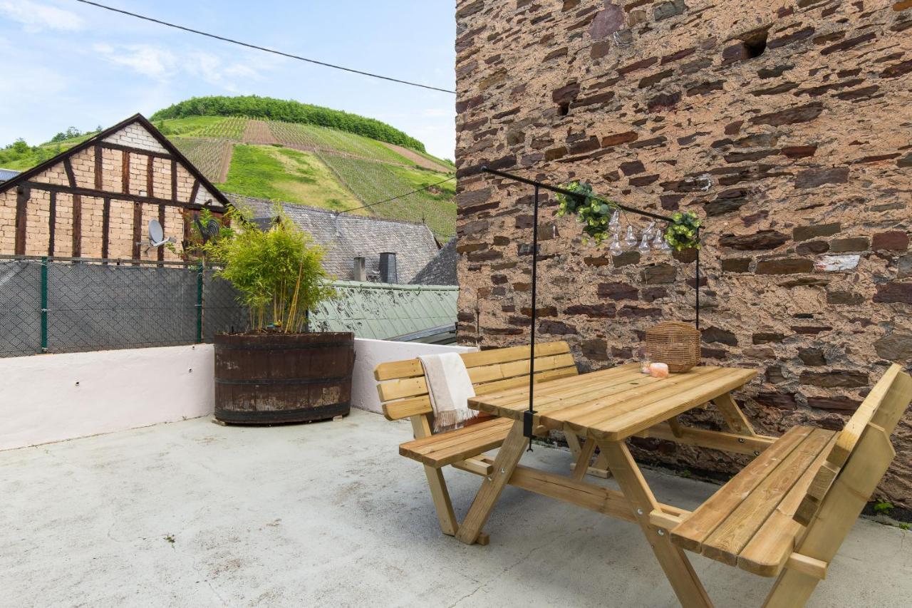 Haus Blaue Traube Mit Moselblick Apartment Ediger-Eller Luaran gambar