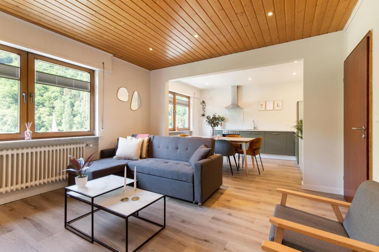 Haus Blaue Traube Mit Moselblick Apartment Ediger-Eller Luaran gambar