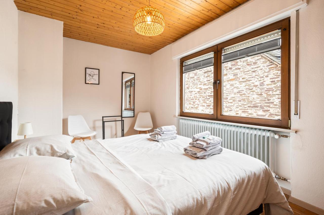 Haus Blaue Traube Mit Moselblick Apartment Ediger-Eller Luaran gambar
